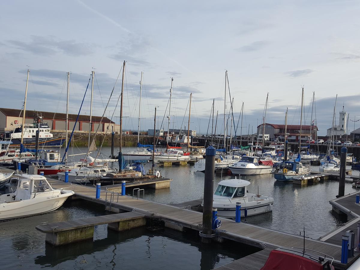 The Old Brewhouse Hotel Arbroath Eksteriør billede